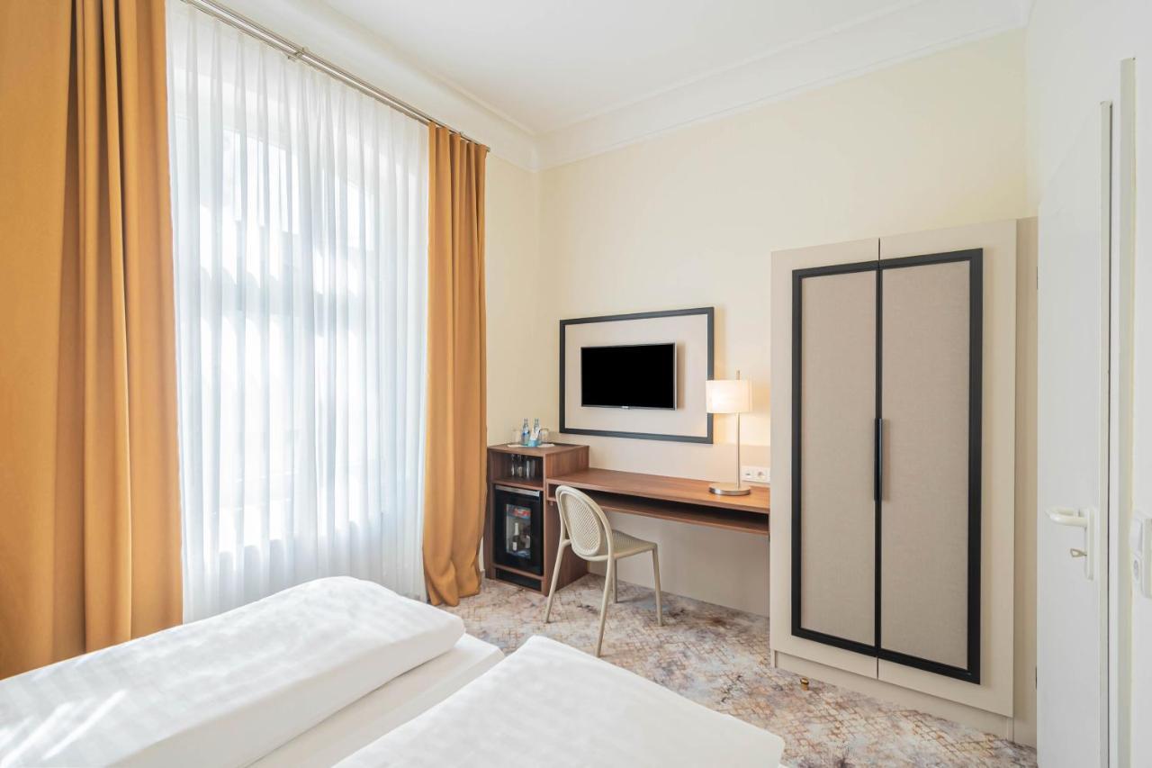 Hotel Villa Am Kurpark Bad Homburg vor der Höhe Eksteriør bilde