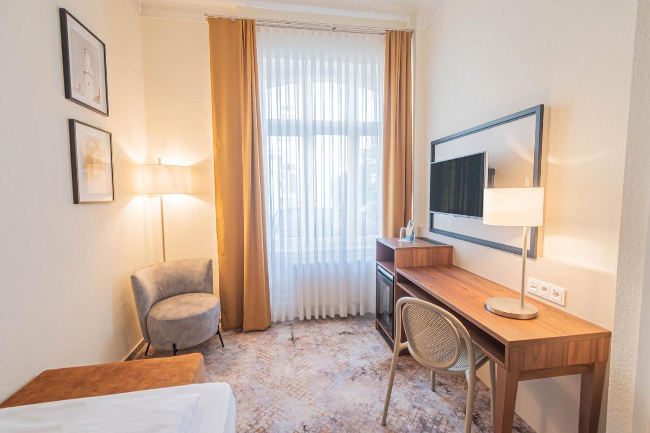 Hotel Villa Am Kurpark Bad Homburg vor der Höhe Eksteriør bilde