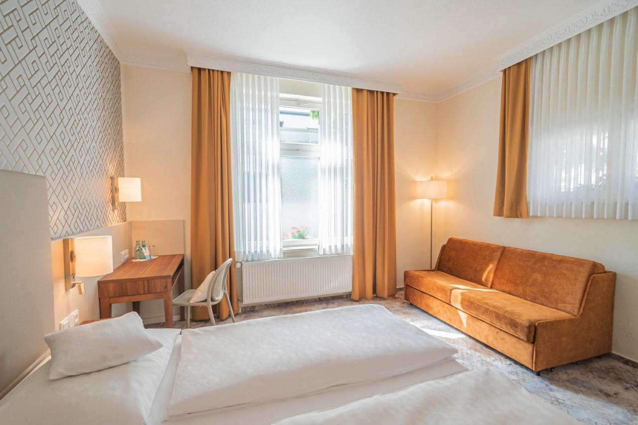Hotel Villa Am Kurpark Bad Homburg vor der Höhe Eksteriør bilde