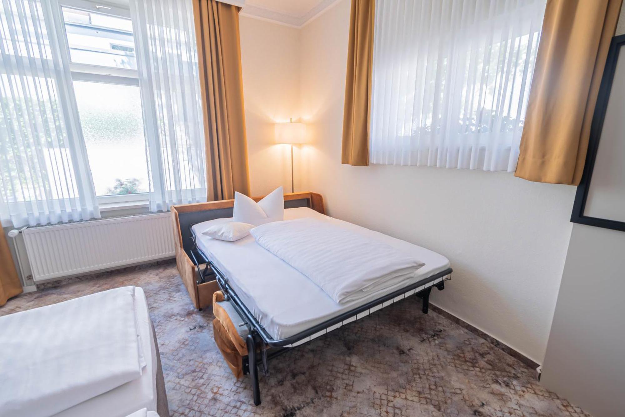 Hotel Villa Am Kurpark Bad Homburg vor der Höhe Eksteriør bilde